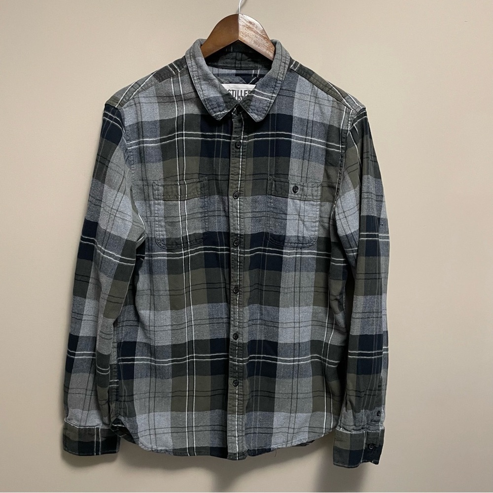 Distillery Apparel Men’s Large Grey Green Green Plaid Button Up Flannel Shirt